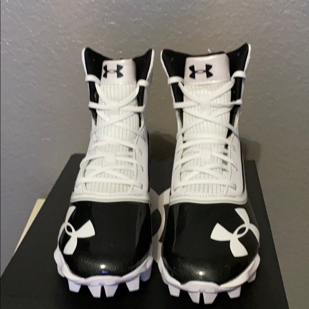 Under armour football cleat